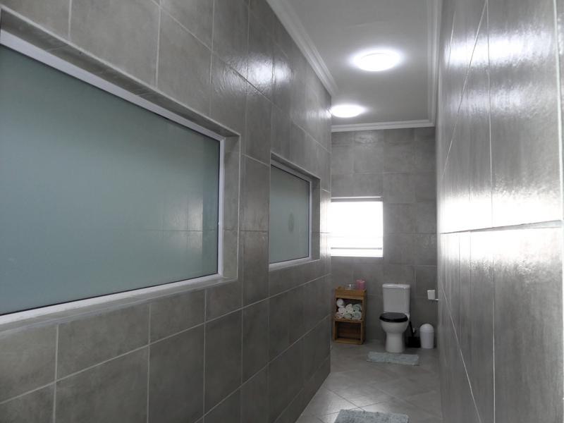 5 Bedroom Property for Sale in Britannia Bay Western Cape
